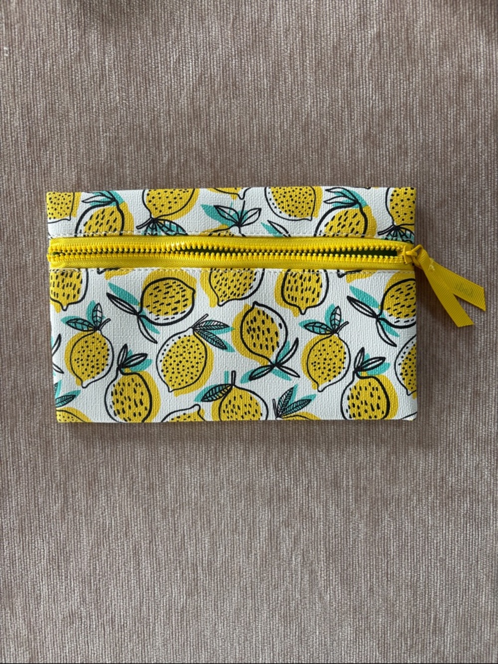ipsy Cosmetic Travel Bags w/ Zipper - Bundle of 6 - No Make-Up Included - Picture 4 of 7